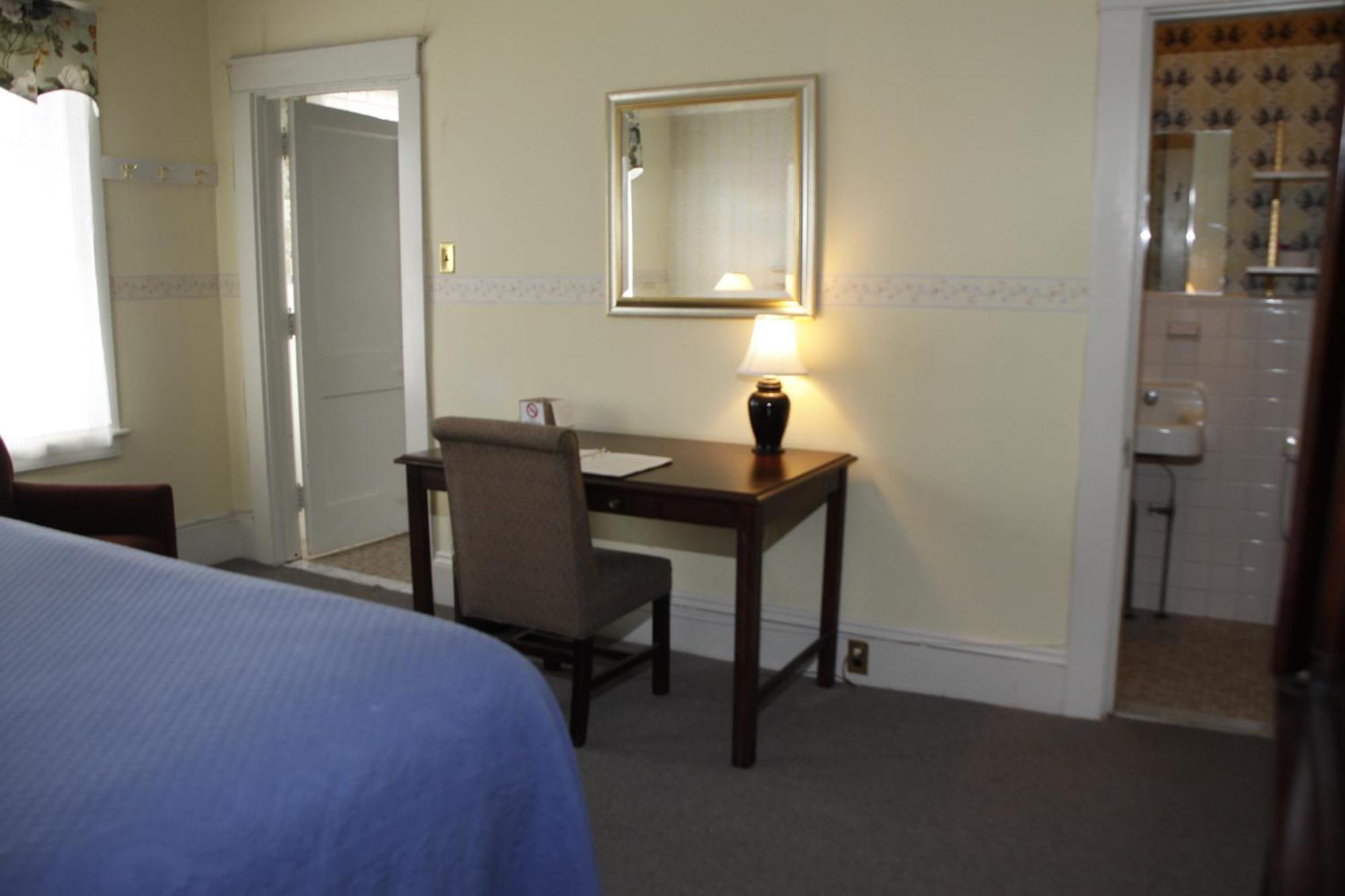 Hotel Coolidge White River Junction Pokoj fotografie